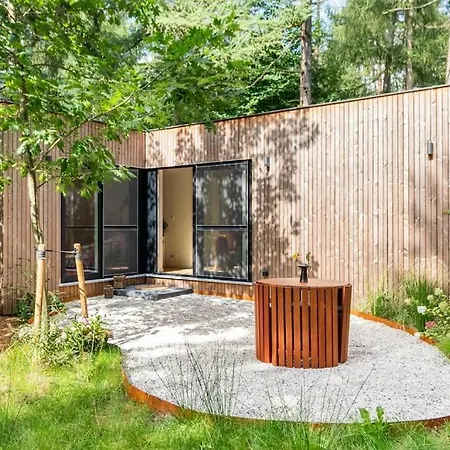 Luxe-avontuur In Romantische In Het Bos 別荘 *